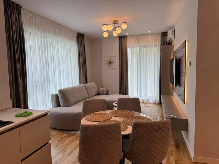 Apartament cu 2 camere decomandat în Străulești