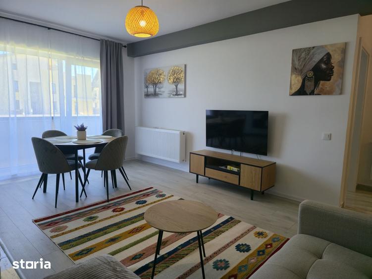 Apartament cu 2 camere decomandat în Central