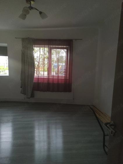 Casă cu Teren 200 Mp în Sângeorgiu de Mureș