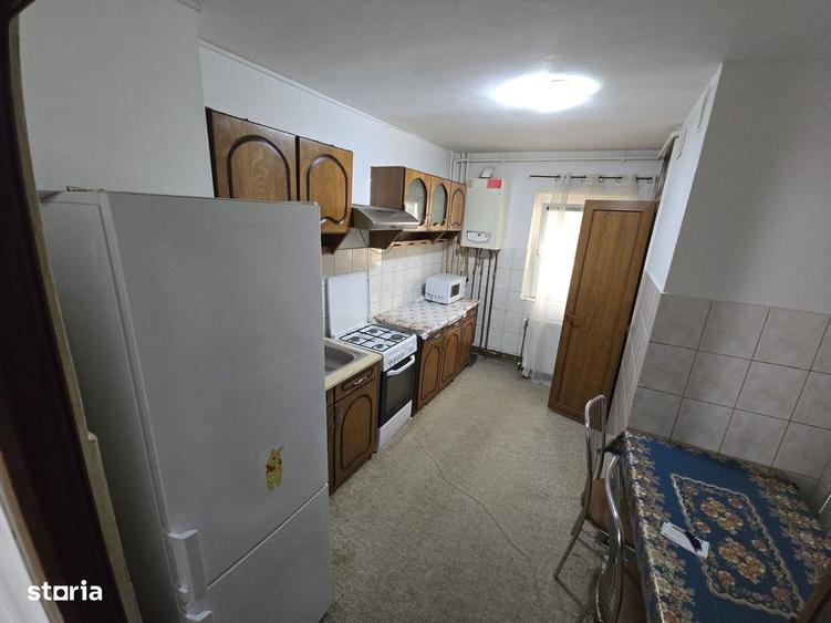 Apartament cu 3 camere decomandat în Olimpia-Stadion