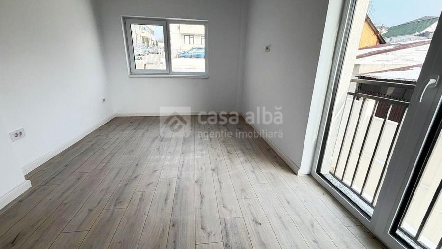 Casă individuală cu 3 camere cu Canalizare în Păcurari
