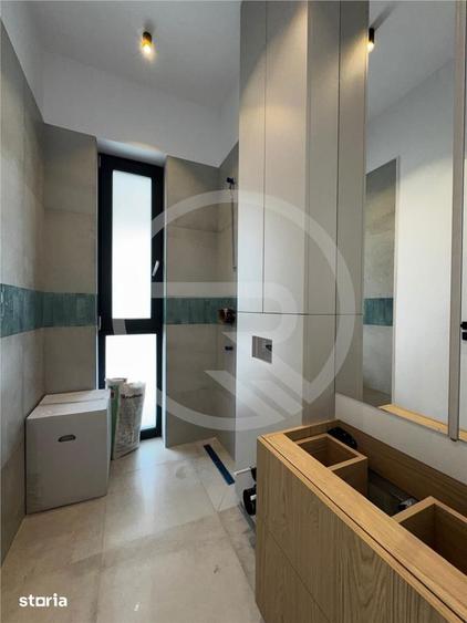 Casă cu 5 camere decomandat cu Teren 700 Mp în Chinteni
