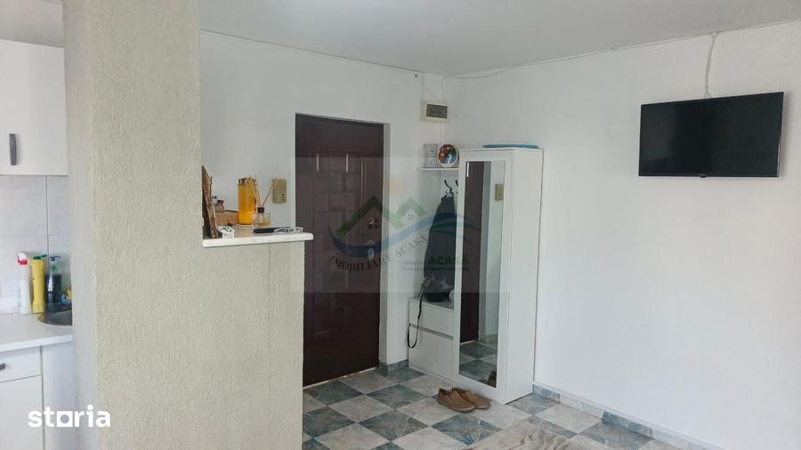 Apartament cu 2 camere decomandat în Șcheia