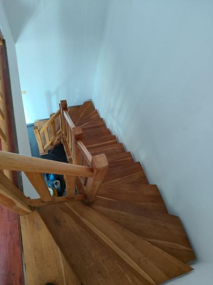 Casă cu 4 camere decomandat în Remetea-Luncă