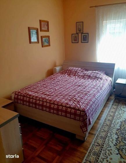 Casă cu 3 camere cu Teren 800 Mp în Central