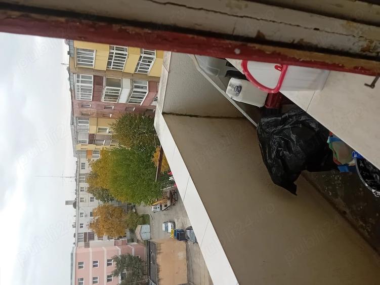 Apartament cu 2 camere nedecomandat în Central