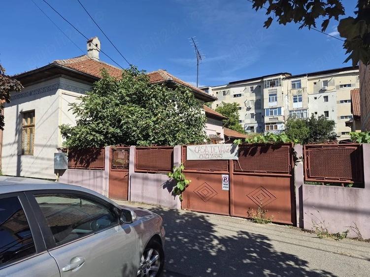 Casă cu 3 camere cu Teren 450 Mp în Exterior Vest