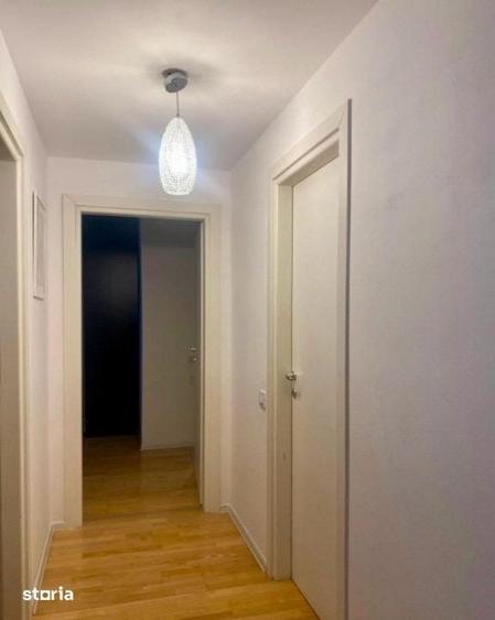 Petrom City - Apartament 3 camere, 2 bai, 92 mp. - 9