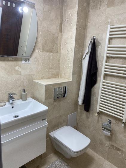 Apartament cu 2 camere decomandat, mobilat în Cazino