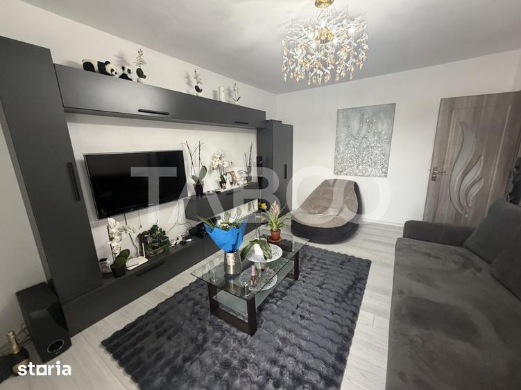 Apartament cu 2 camere decomandat, mobilat în Central