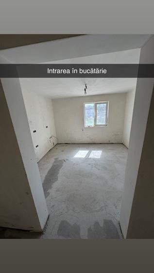 Apartament cu 3 camere decomandat în Sântimbru