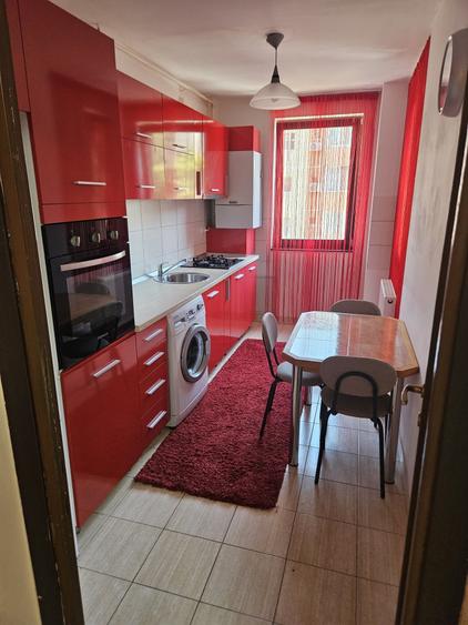 Apartament cu 2 camere decomandat, mobilat în Buziașului