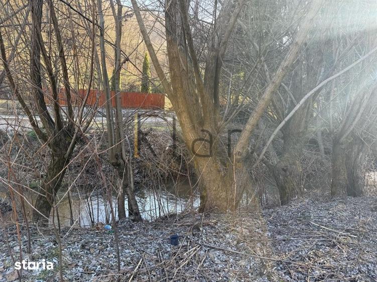 Teren de 1100 mp, în Gilău