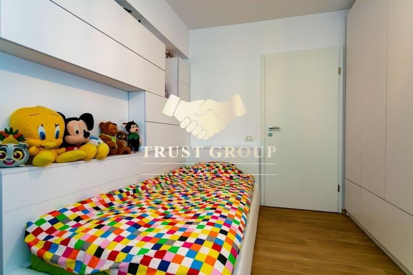 Apartament cu 3 camere decomandat în Titulescu