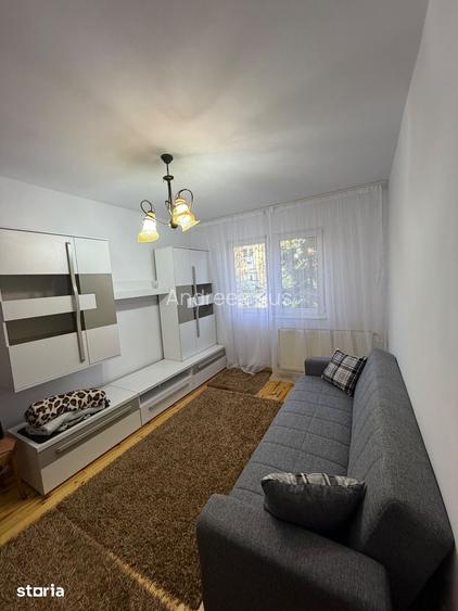 Apartament de doua camere zona Nufarul langa Onisifor Ghibu