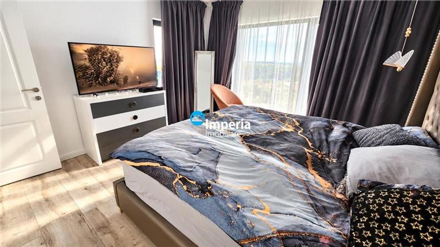 Casă individuală cu 4 camere cu Teren 268 Mp în Bucium