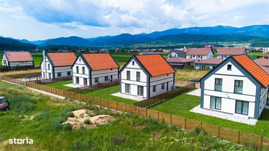 Casă cu 3 camere cu Teren 470 Mp în Tălmaciu