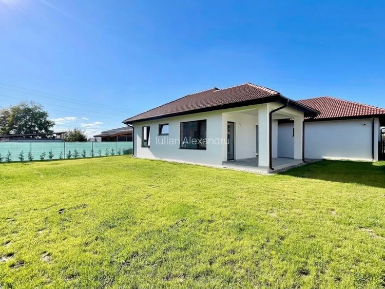 Duplex cu 4 camere pe parter, teren 515mp - Mosnita Noua