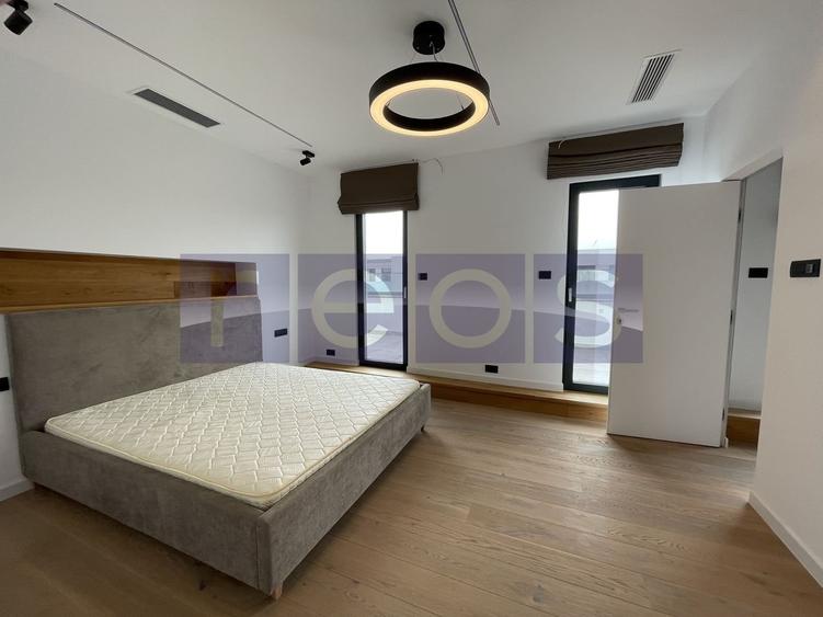 Penthouse cu 3 camere semidecomandat, mobilat în Băneasa