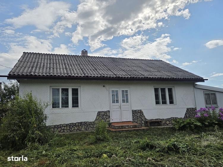 Casă cu 4 camere în Zamostea