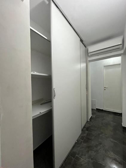 Apartament cu 3 camere decomandat în Obor