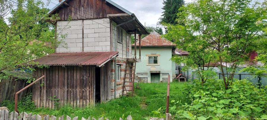 Casa la oras de vanzare