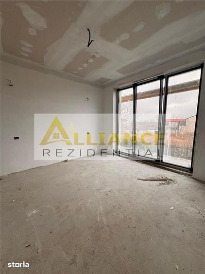 Casă cu 5 camere cu Teren 180 Mp în Central