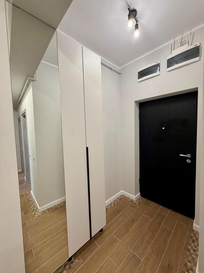 Apartament cu 2 camere decomandat în Universitate