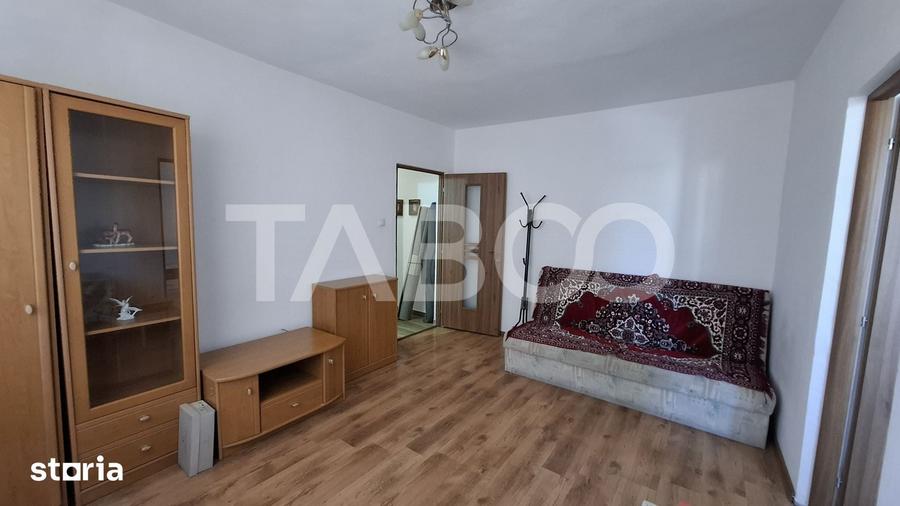 Apartament cu 2 camere semidecomandat în Mihai Viteazul