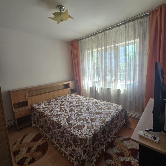 Apartament cu 2 camere decomandat în Anda