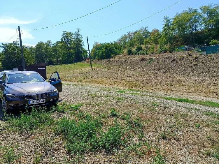 Teren de 2000 mp, în Central
