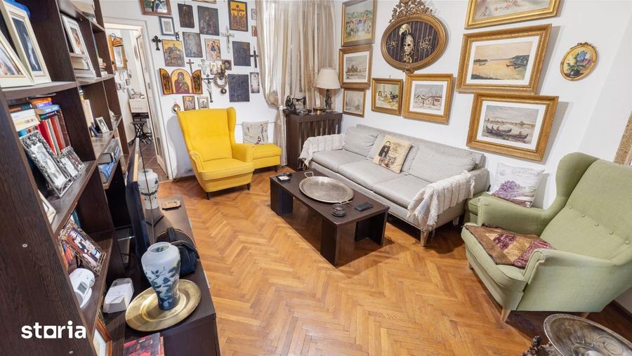 Apartament cu 3 camere în Centrul Civic