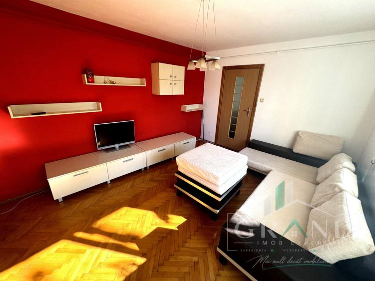 Apartament cu 3 camere semidecomandat, mobilat în Gheorgheni