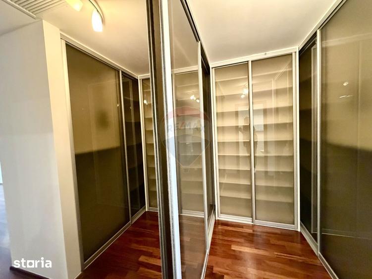 Apartament cu 4 camere semidecomandat, mobilat în Băneasa