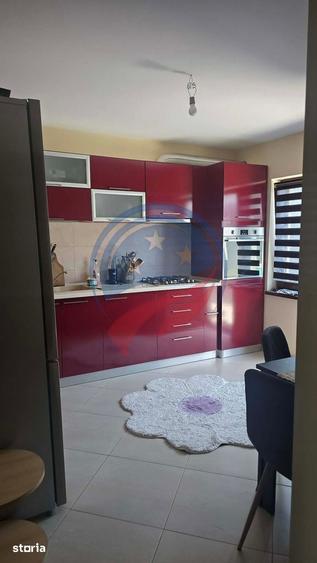 Casă cu 3 camere cu Teren 300 Mp în Pielești