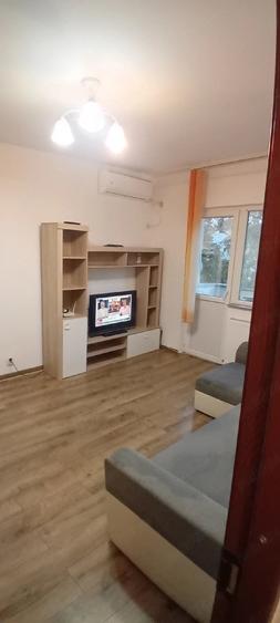 Apartament cu 2 camere semidecomandat în Nord