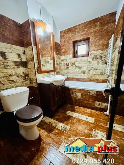Apartament cu 2 camere decomandat în