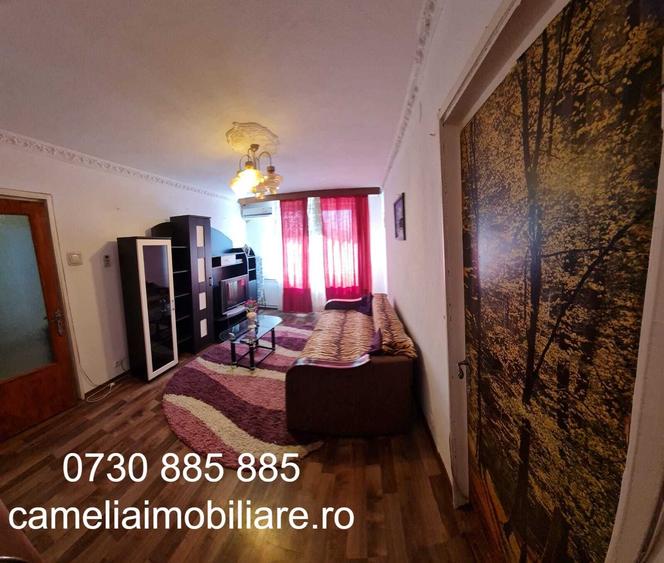 Apartament cu 3 camere semidecomandat în Drumul Taberei