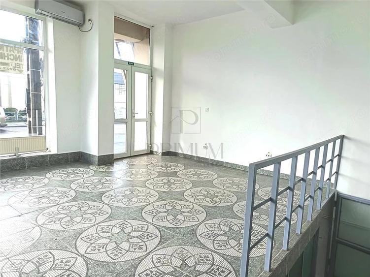 Spațiu comercial, de 60 mp, în Lipovei