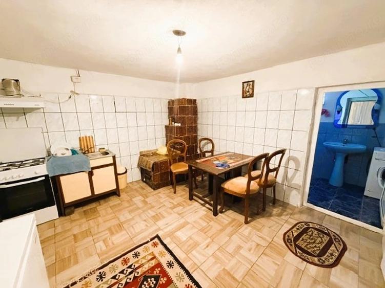 Casă cu Teren 600 Mp în Slătioara