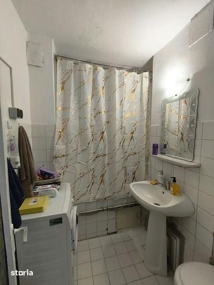Ofer spre inchriere apartament cu o camera. - 1