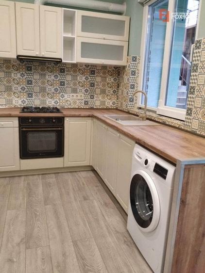 Casă individuală cu 15 camere cu Canalizare în Brâncoveanu
