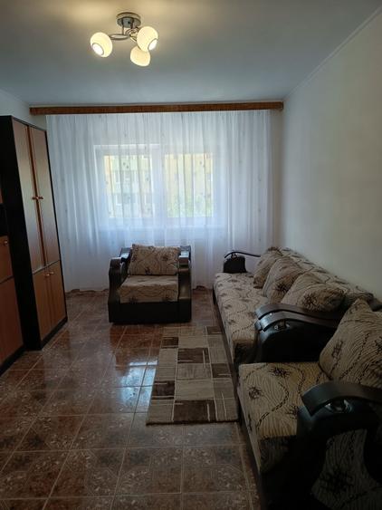 Ofer spre inchiriere apartament cu trei camere - 7