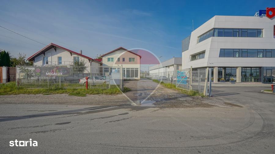 Spațiu comercial, de 370 mp, în Central