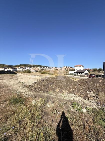 Teren Construcții intravilan de 1536 mp, în Chinteni
