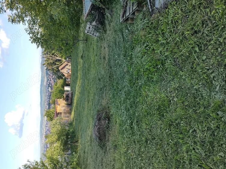 Teren de 860 mp, în Central