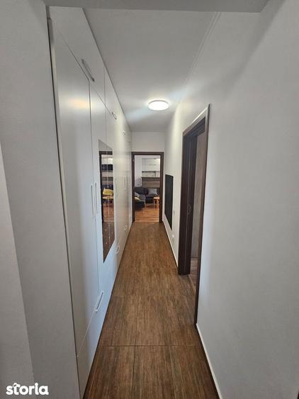 Apartament cu 3 camere, mobilat în Central