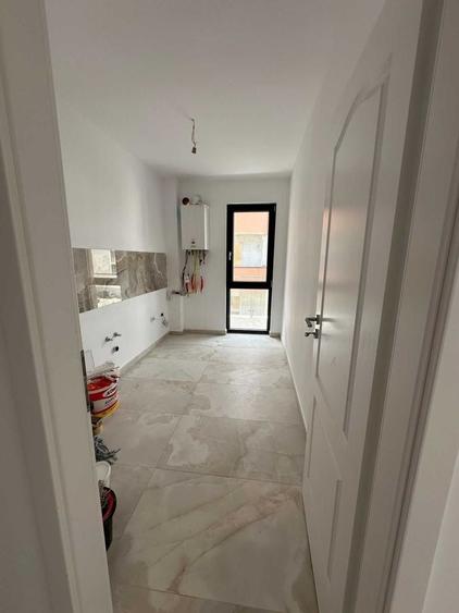 Apartament cu 2 camere semidecomandat în Giroc