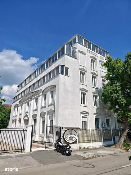 Apartament cu 2 camere în Străulești