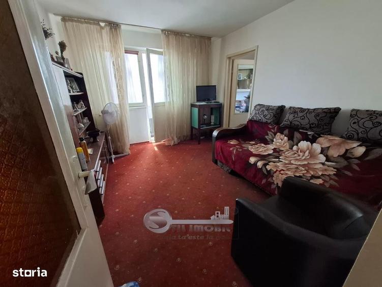 Apartament cu 2 camere în Podu Roș